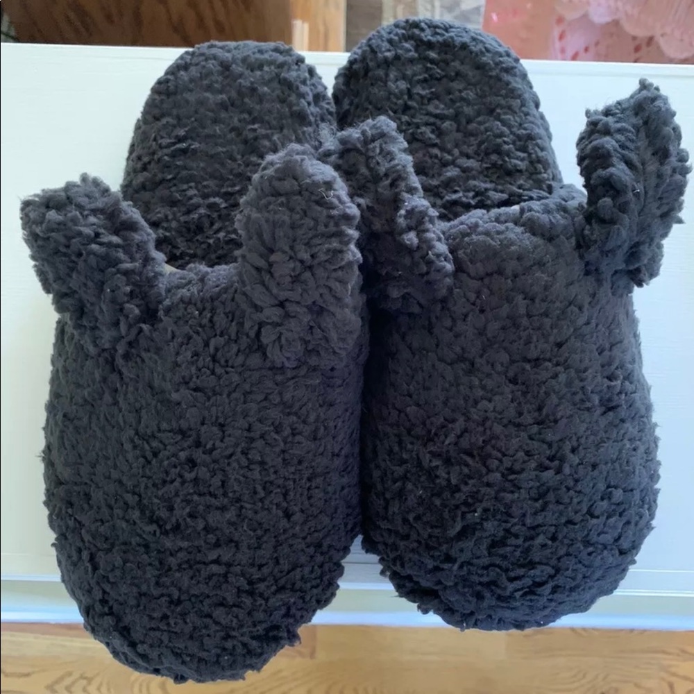Victoria's Secret Sherpa Bunny Ear Soft Slipper